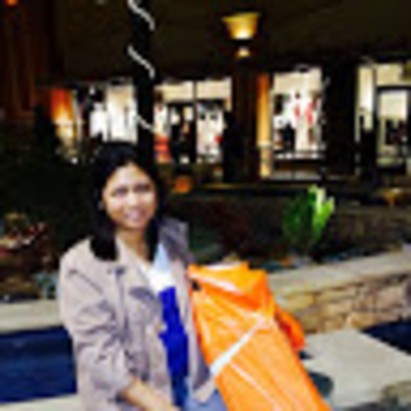 Meet your Posher, Mara - Picture 1 of 1